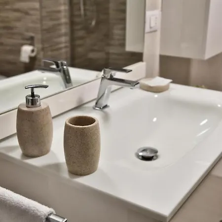 Πανσιόν Karol Wojtyla Airport Μπάρι