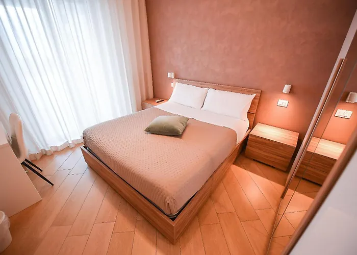 Karol Wojtyla Airport Affittacamere