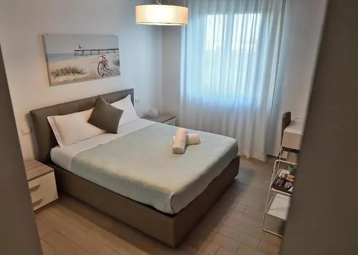 Karol Wojtyla Airport Affittacamere